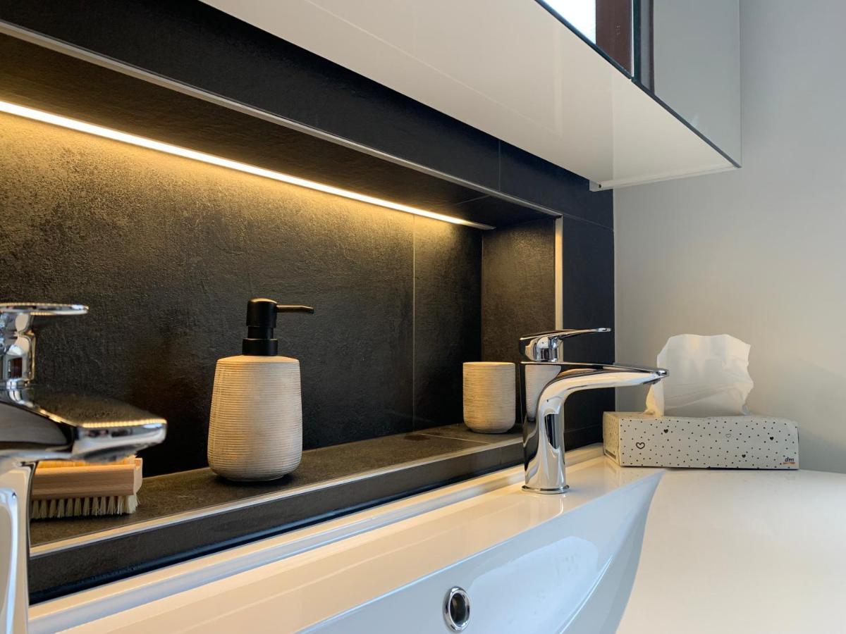 La Jacinthe De Crans Apartment Luaran gambar