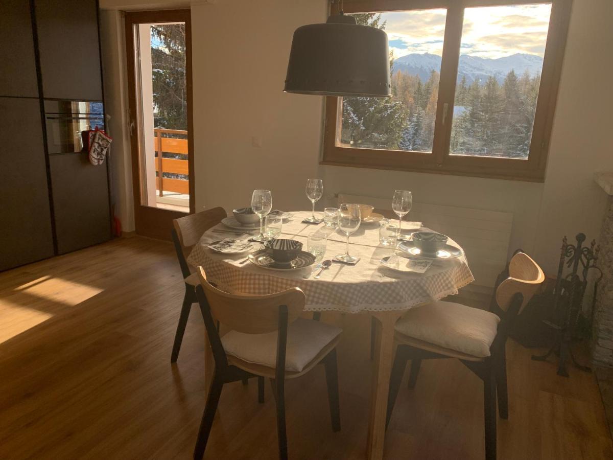 La Jacinthe De Crans Apartment Luaran gambar