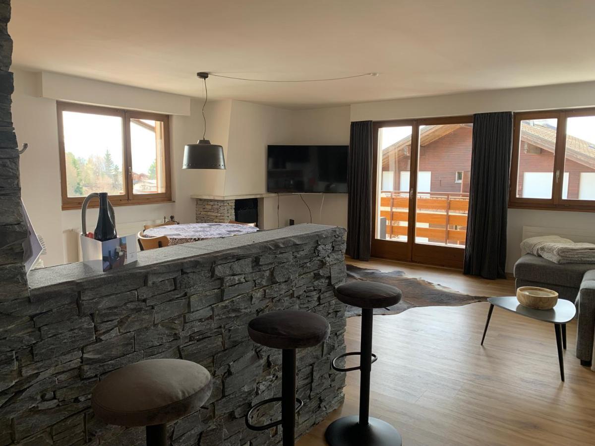 La Jacinthe De Crans Apartment Luaran gambar